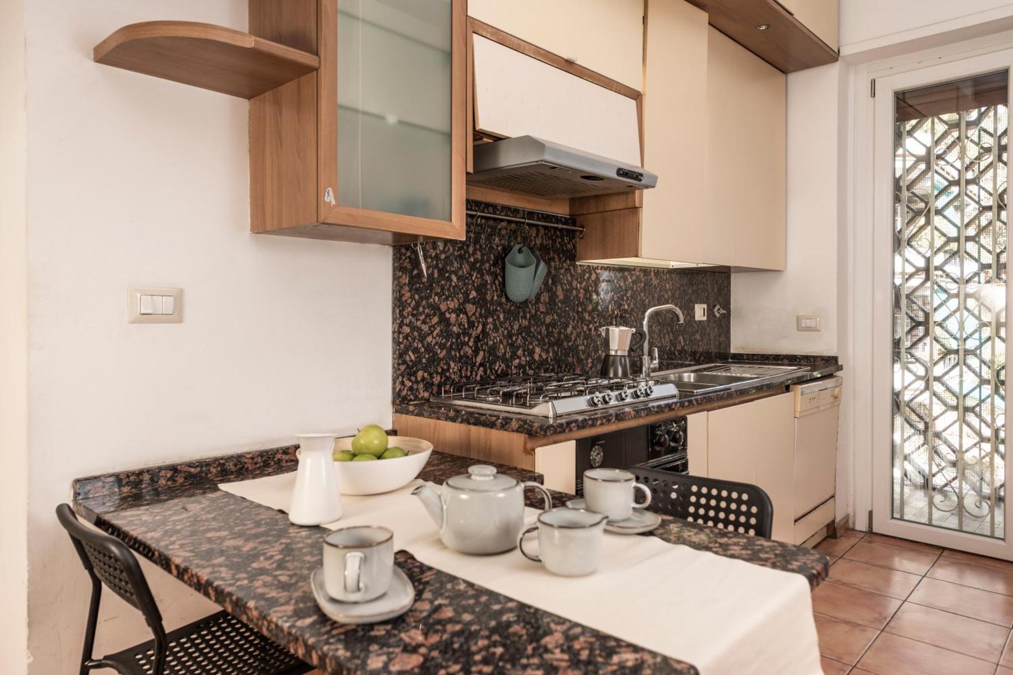 Spazioso Appartamento Vicino Eur Roma Exterior foto